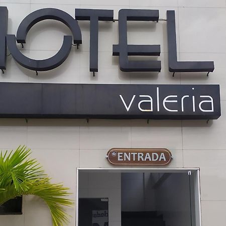 Oyo Hotel Valeria Salvador Eksteriør bilde