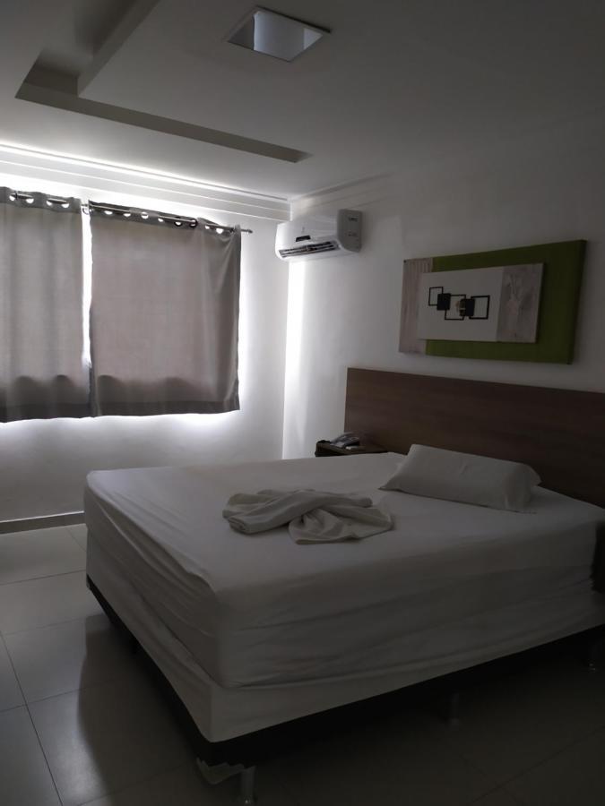 Oyo Hotel Valeria Salvador Eksteriør bilde